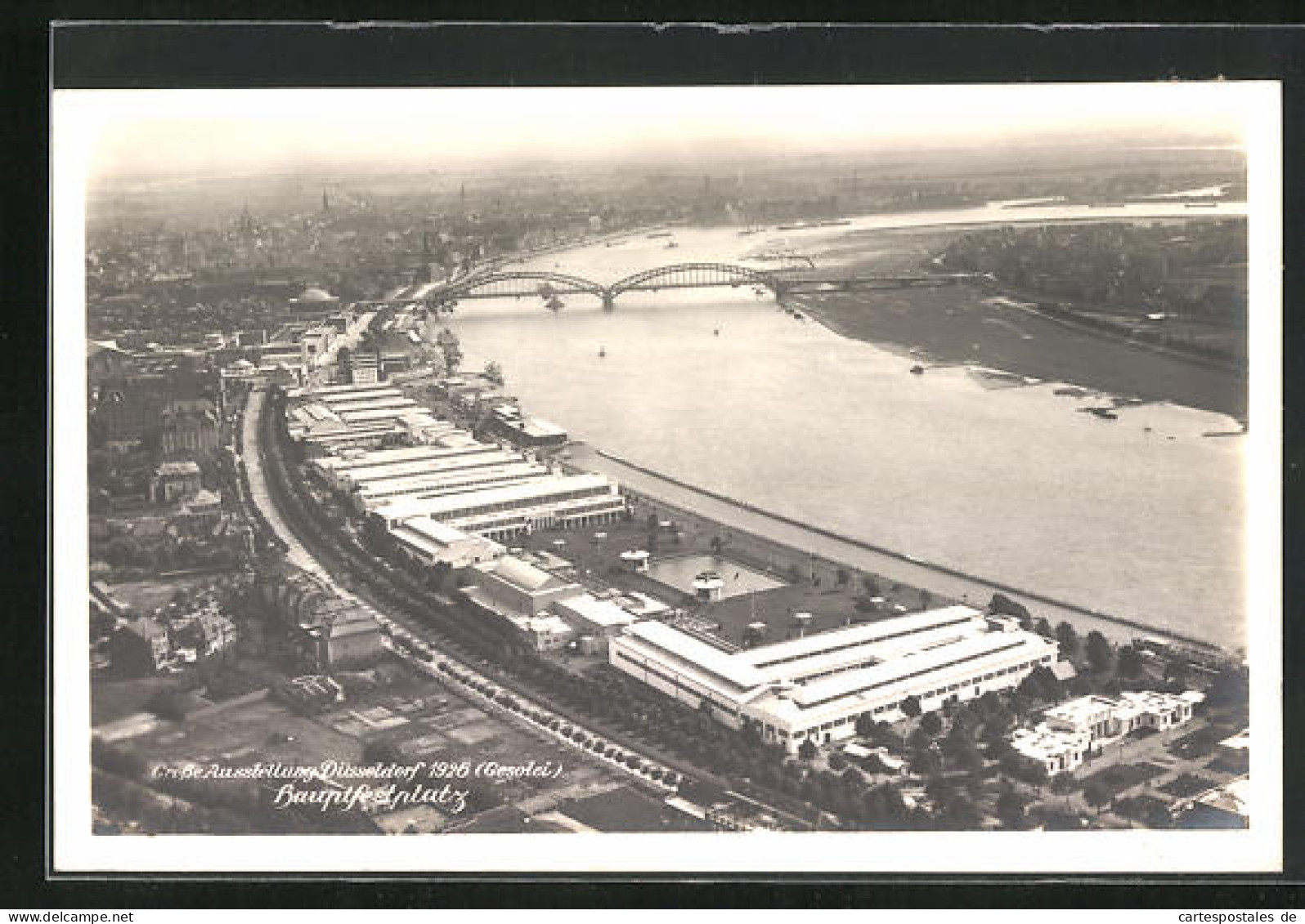 AK Düsseldorf, Ausstellung 1926, Blick Auf Den Hauptfestplatz  - Expositions