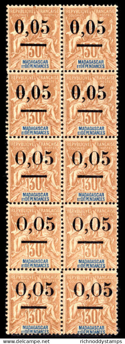Madagascar 1902 0,05 On 30c Cinnamon Both Settings In Block Of 10 Unmounted Mint (2 With Tone Spots). - Neufs