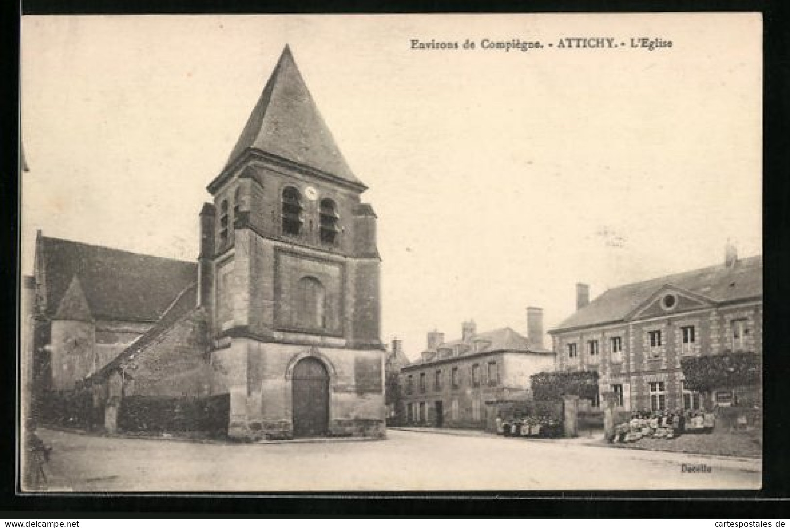 CPA Attichy, L'Eglise  - Attichy