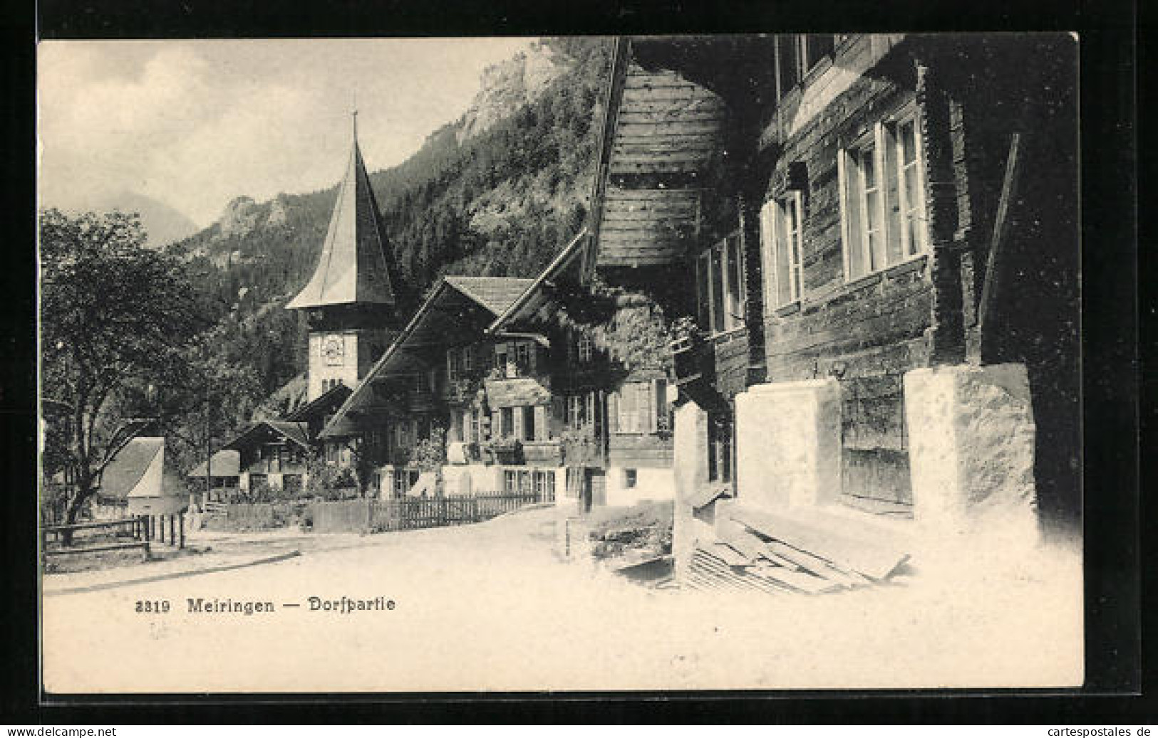 AK Meiringen, Alte Häuser Und Die Kirche  - Meiringen