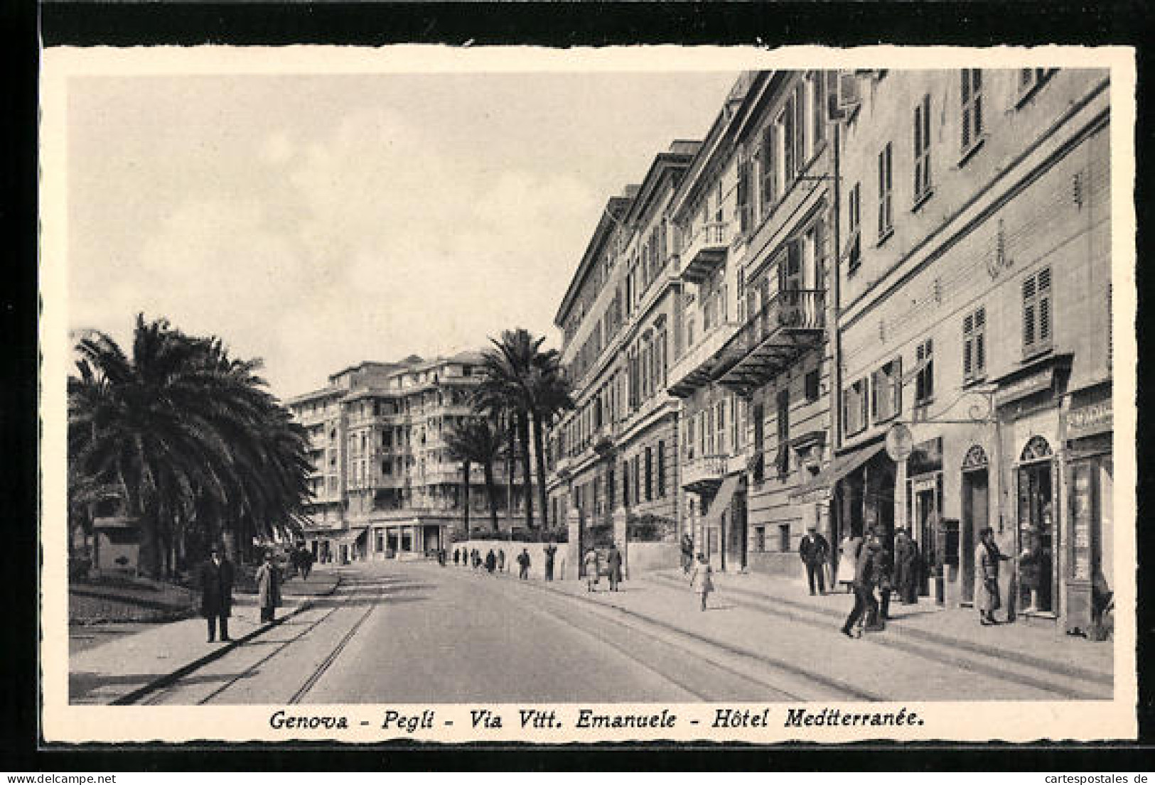 Cartolina Genova, Pegli, Via Vitt. Emanuele, Hotel Mediterranee  - Genova (Genoa)