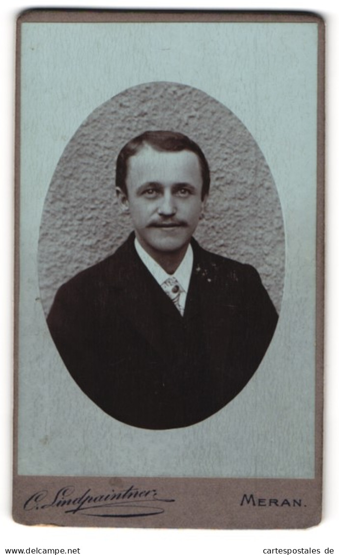 Foto C. Lindpaintner, Meran, Speckbacherstr. 9, Junger Herr Im Anzug Mit Oberlippenbart  - Anonymous Persons