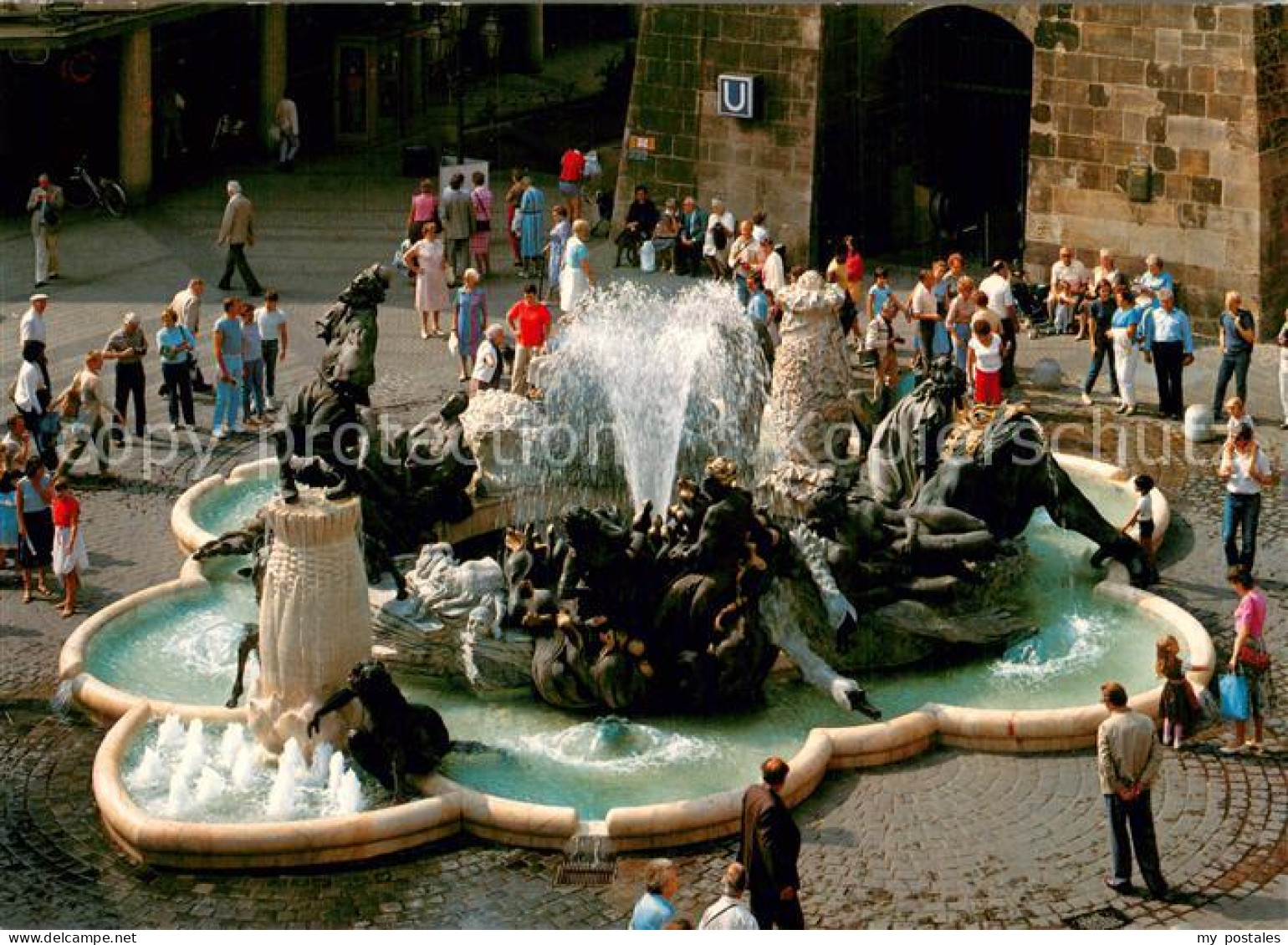 73758571 Nuernberg Ehekarussell Brunnen Am Weissen Turm Nuernberg - Nuernberg