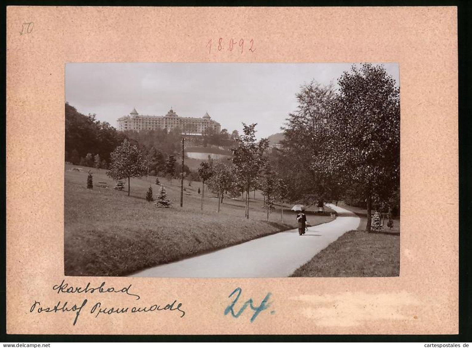 Fotografie Brück & Sohn Meissen, Ansicht Karlsbad, Blick Von Der Posthof Promenade Auf Das Hotel Imperial  - Orte