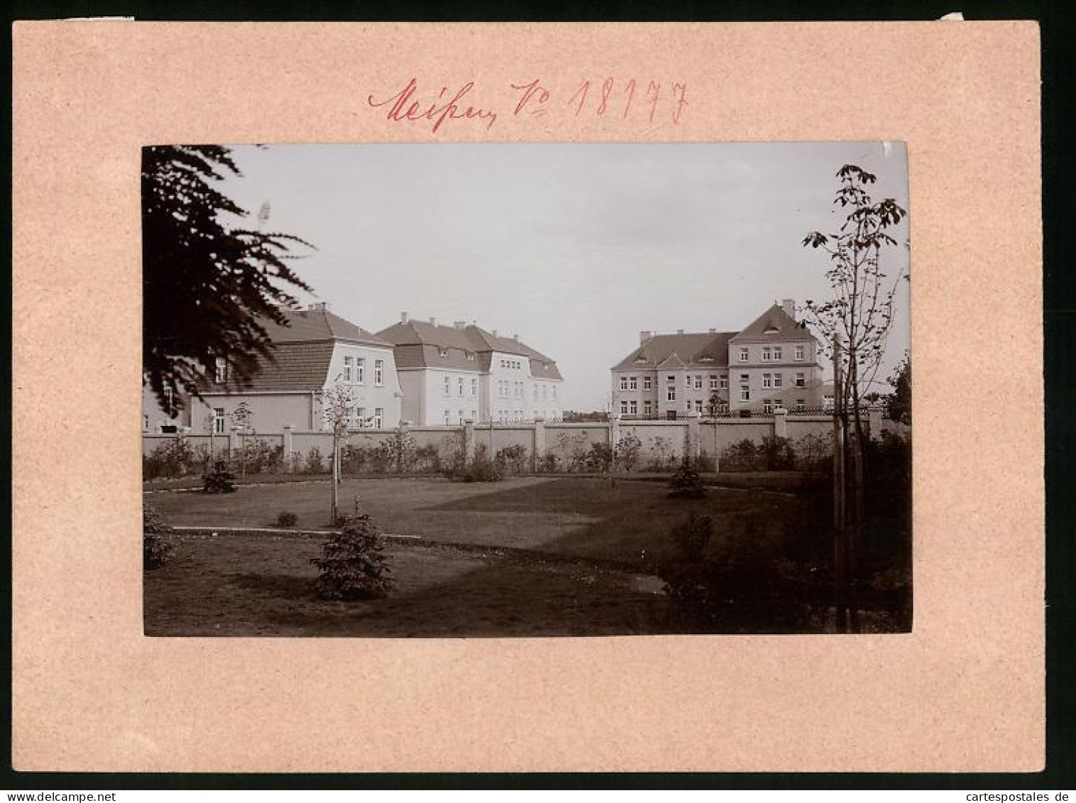 Fotografie Brück & Sohn Meissen, Ansicht Meissen I. Sa., Wohngebäude In Der Kaserne Des K. S. 2. Jäger-Bataillon Nr  - Places