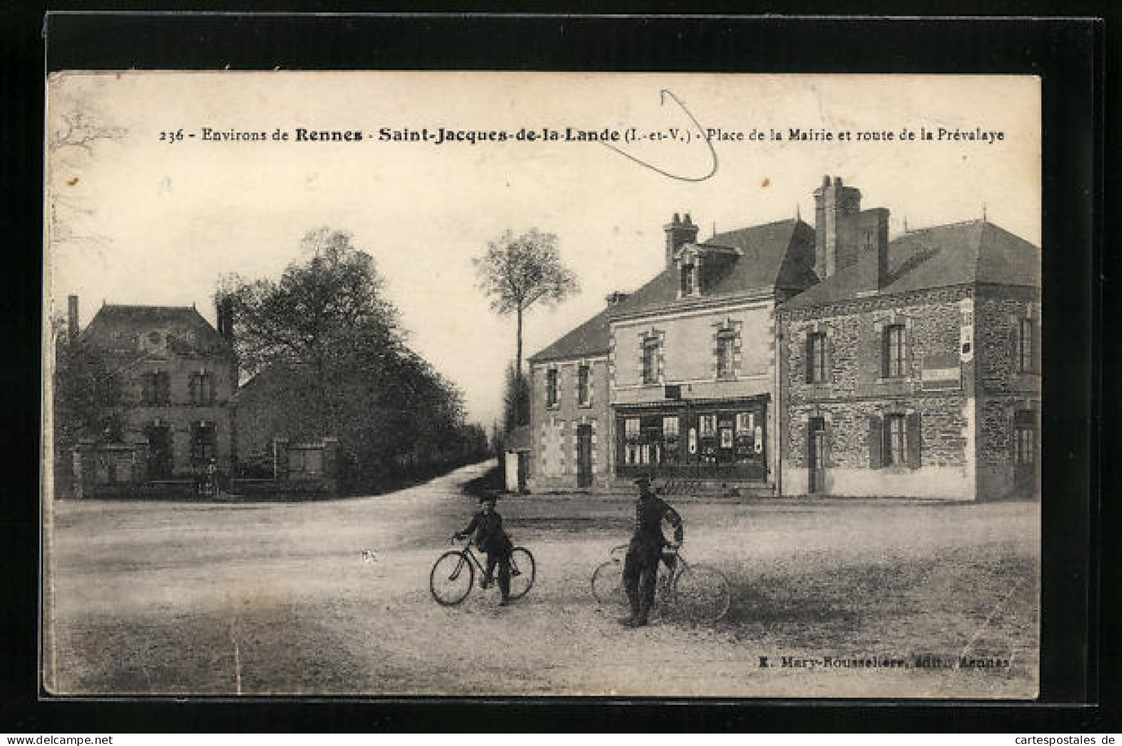 CPA Saint-Jacques-de-la-Lande, Place De La Mairie Et Route De La Prévalaye  - Autres & Non Classés