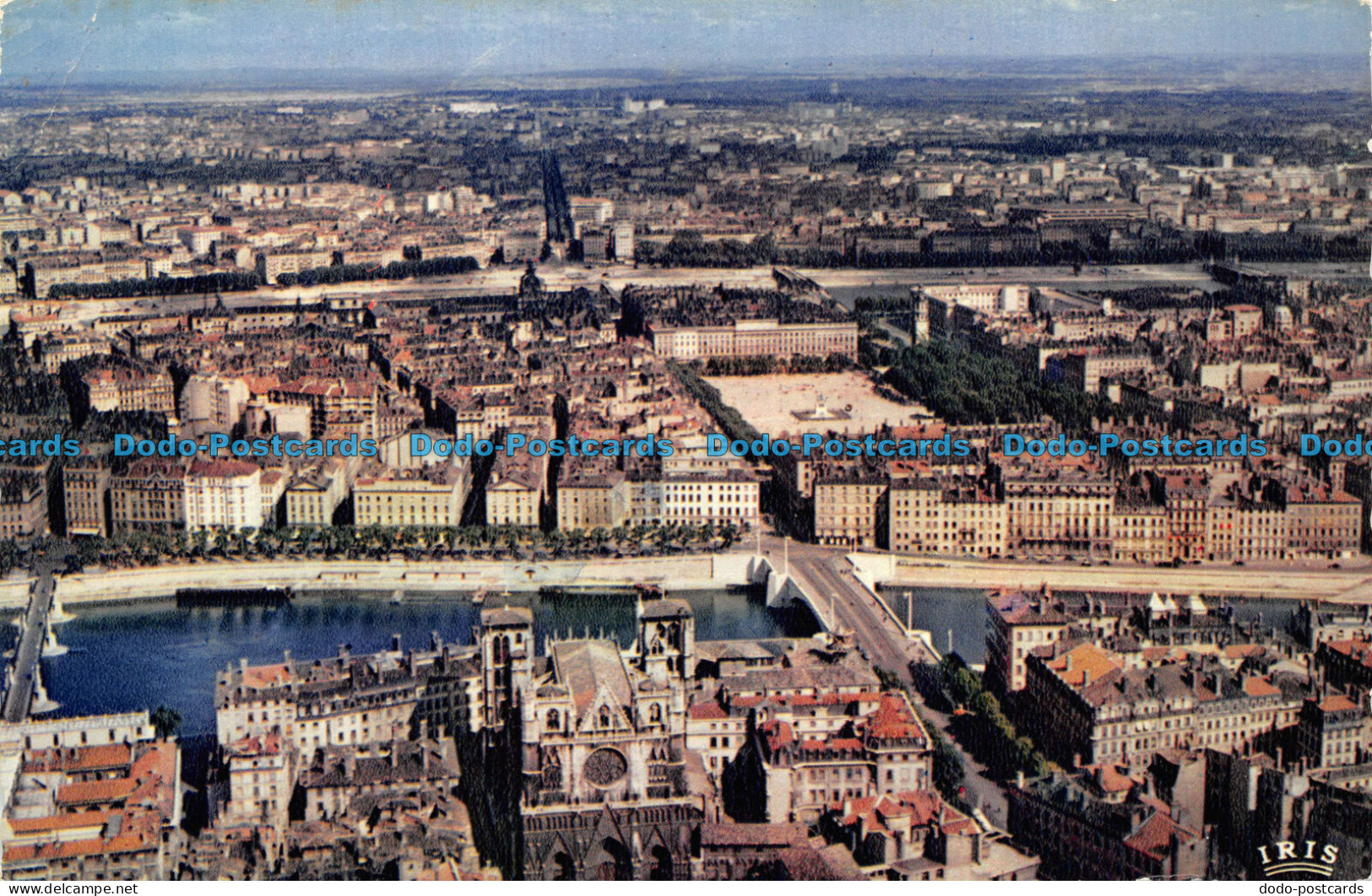 R058685 Lyon. Quartiers Saint Jean Et Bellecout. Iris. Trolliet And Fils. 1961 - Monde