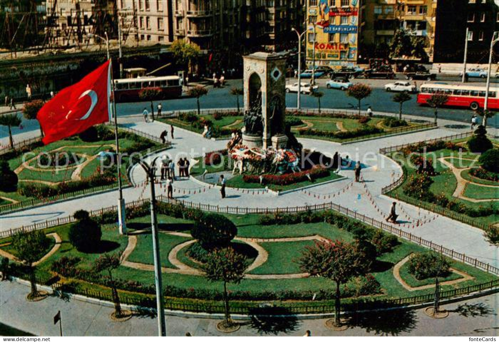 73843176 Istanbul Constantinopel TK Taksim Et Le Monument De La Republique  - Turkey