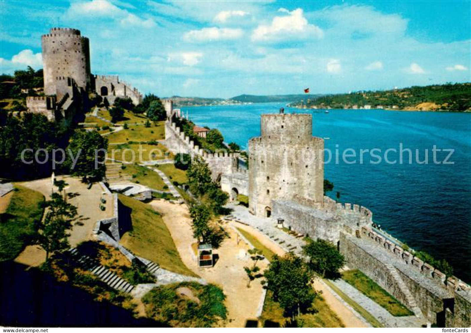 73786707 Istanbul Constantinopel TK The Fortresse And Bosphorus  - Turquie