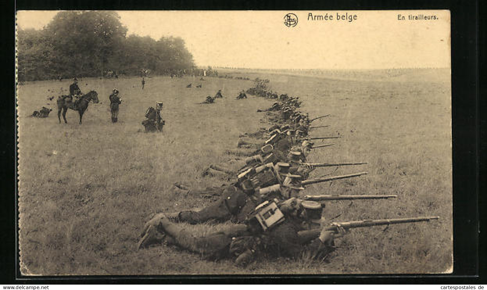 AK Armée Belge - En Tirailleurs  - Autres & Non Classés