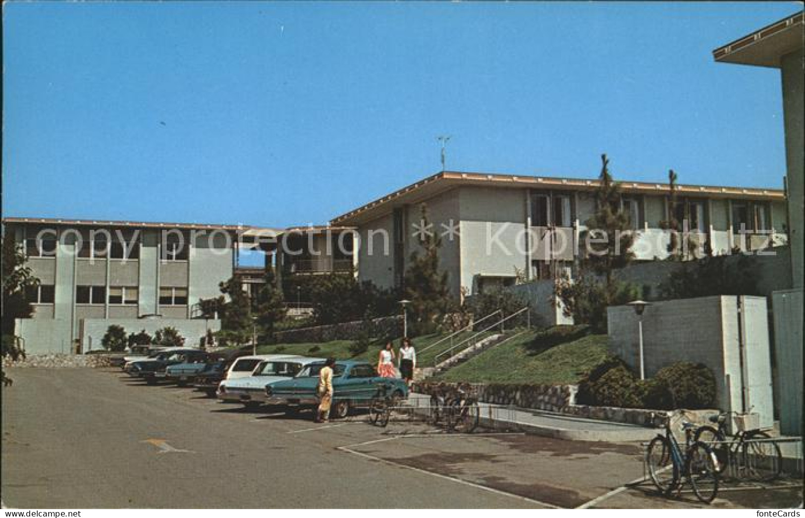 71943123 Claremont_California Pitzer College - Other & Unclassified