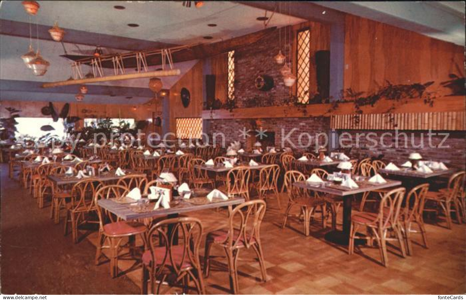 71940908 Sacramento_California The Coral Reef Restaurant - Other & Unclassified