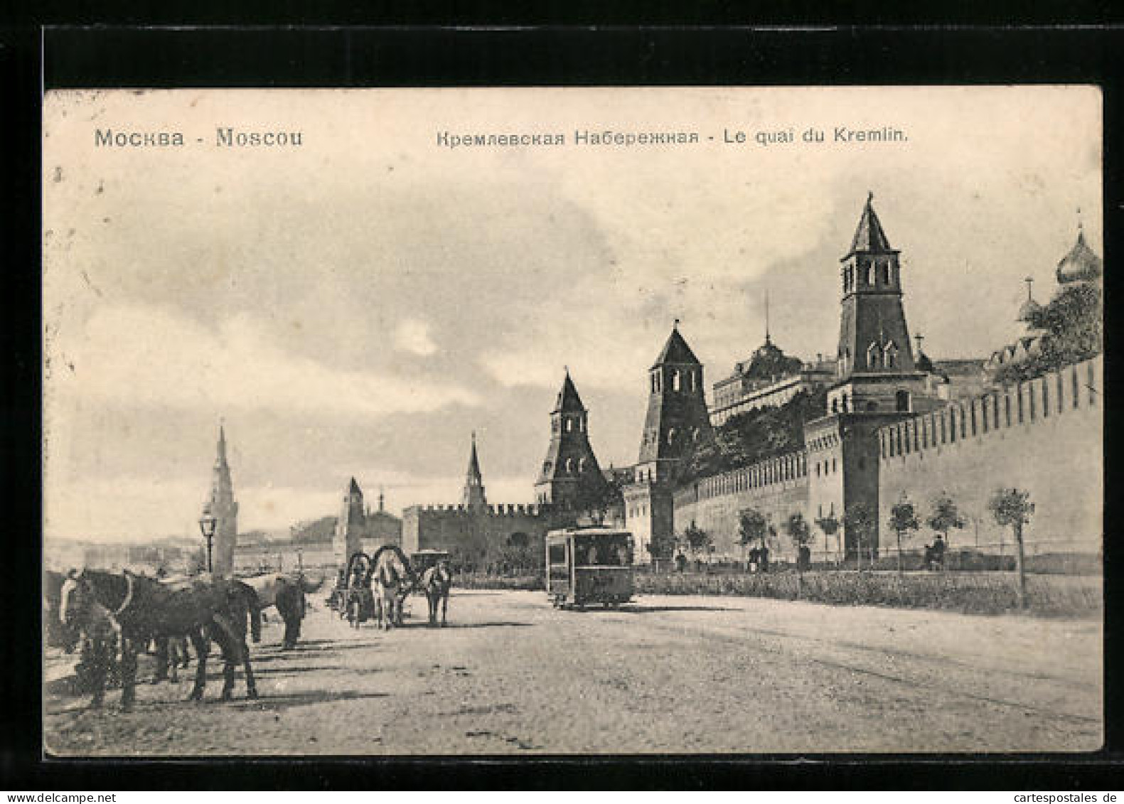 AK Moscou, Le Quai Du Kremlin, Strassenbahn  - Tramways