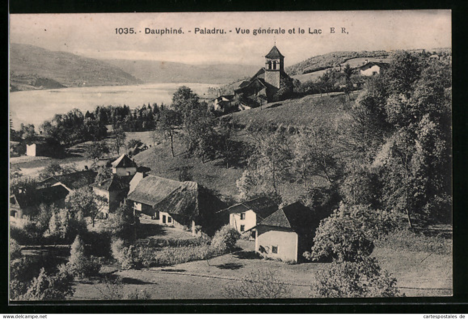 CPA Paladru, Vue Générale Et Le Lac  - Paladru