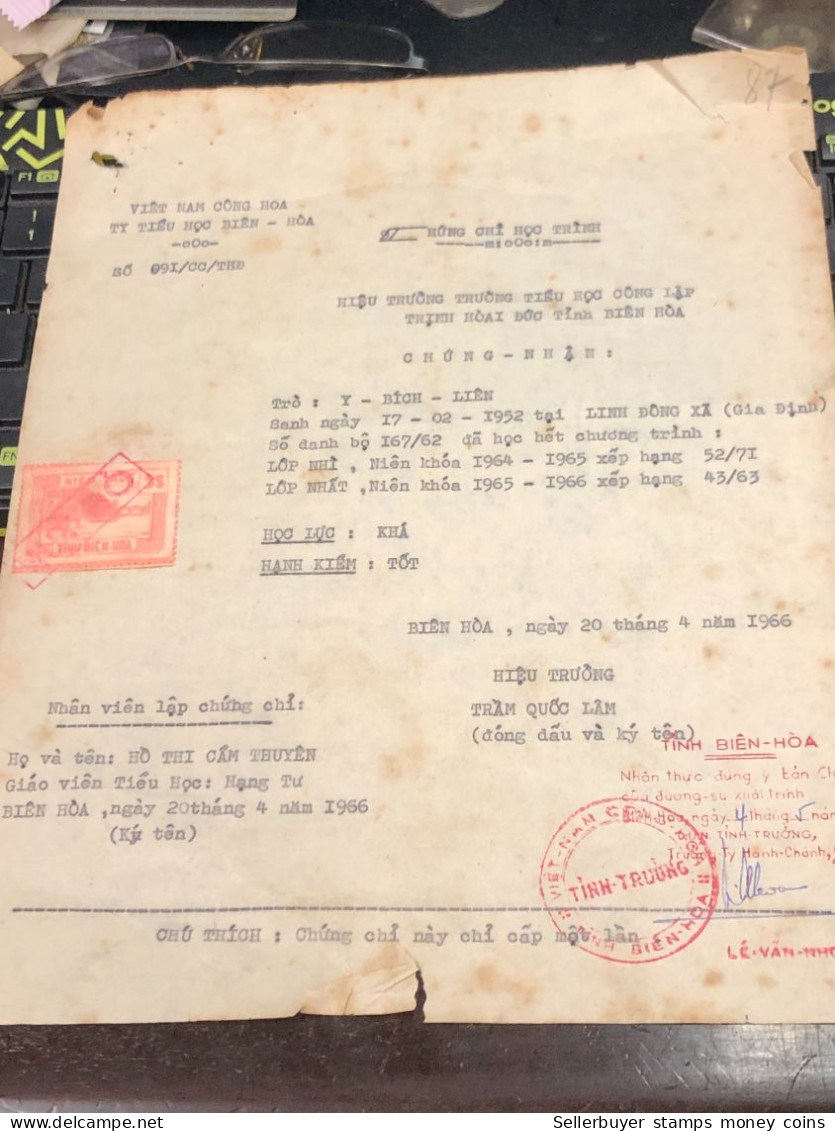 Viet Nam Suoth Old Documents That Have Children Authenticated Before 1975 PAPER Have Wedge (5$ Bien Hoa 1966)QUALITY:GOO - Collezioni