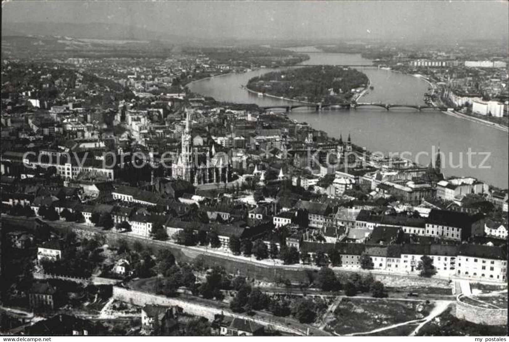 72519669 Budapest Luftaufnahme Budapest - Hungary