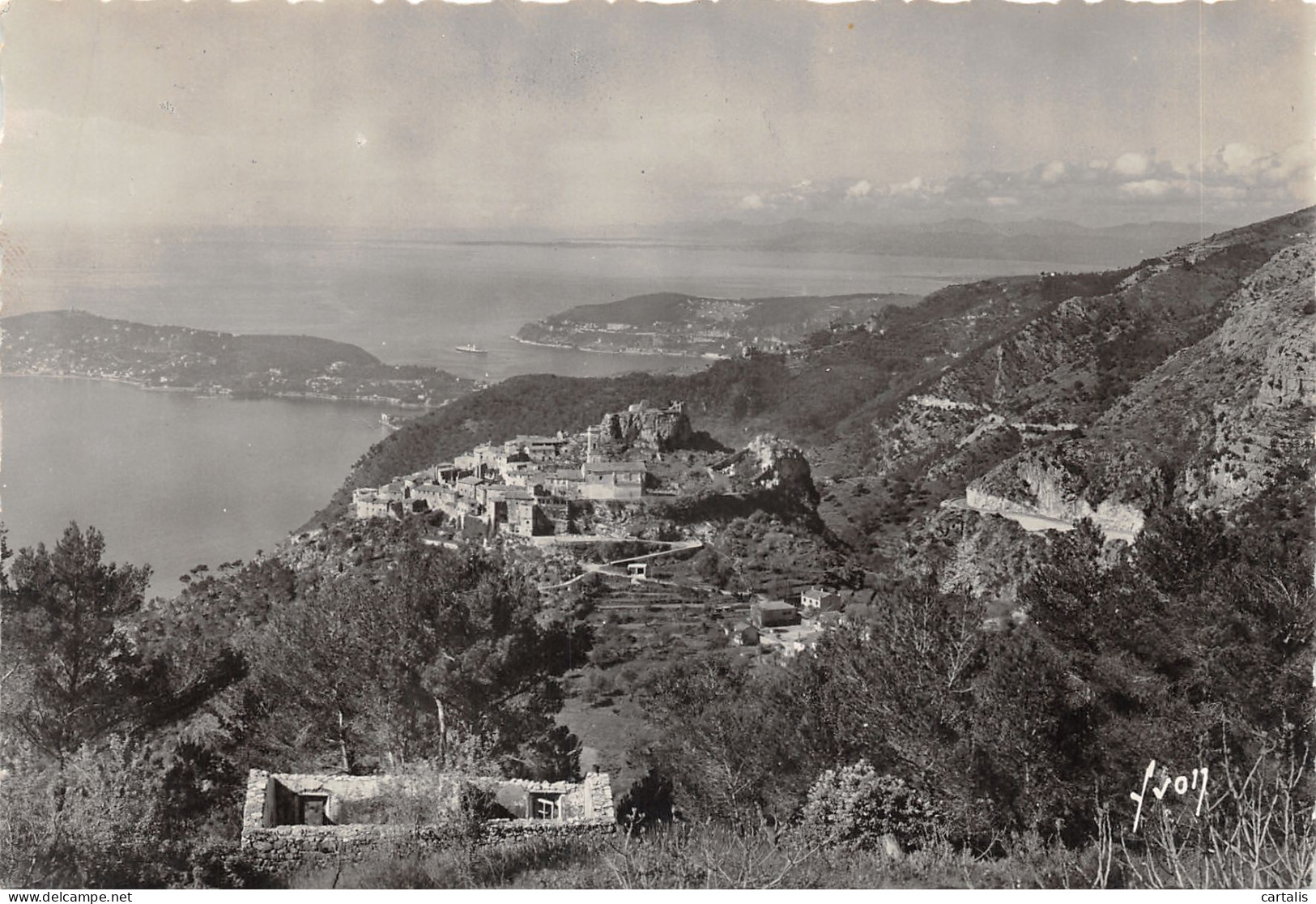 06-EZE-N 586-C/0379 - Eze