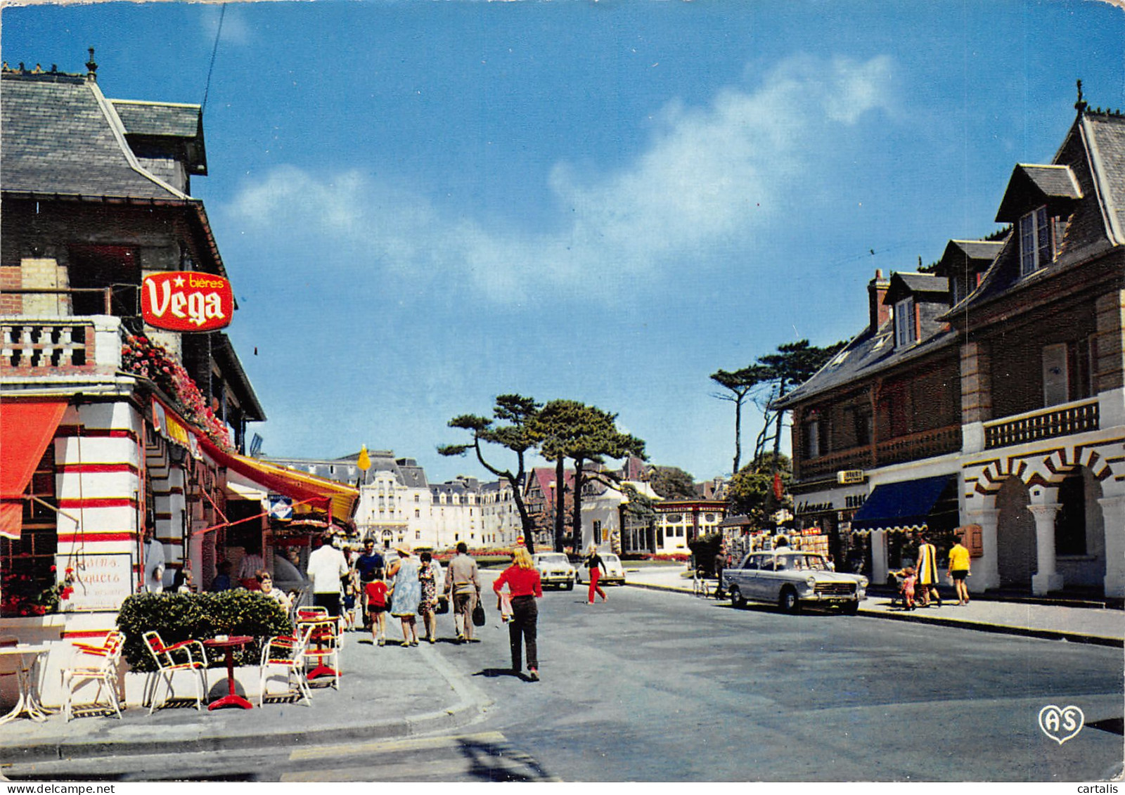 14-CABOURG-N 587-C/0303 - Cabourg