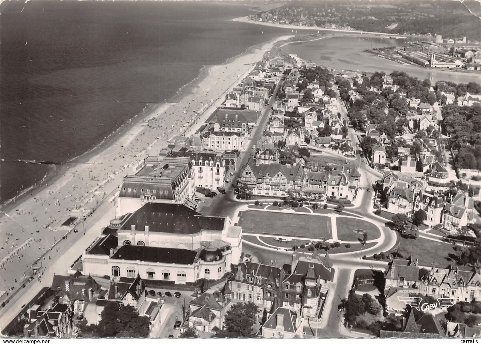 14-CABOURG-N 587-C/0189 - Cabourg