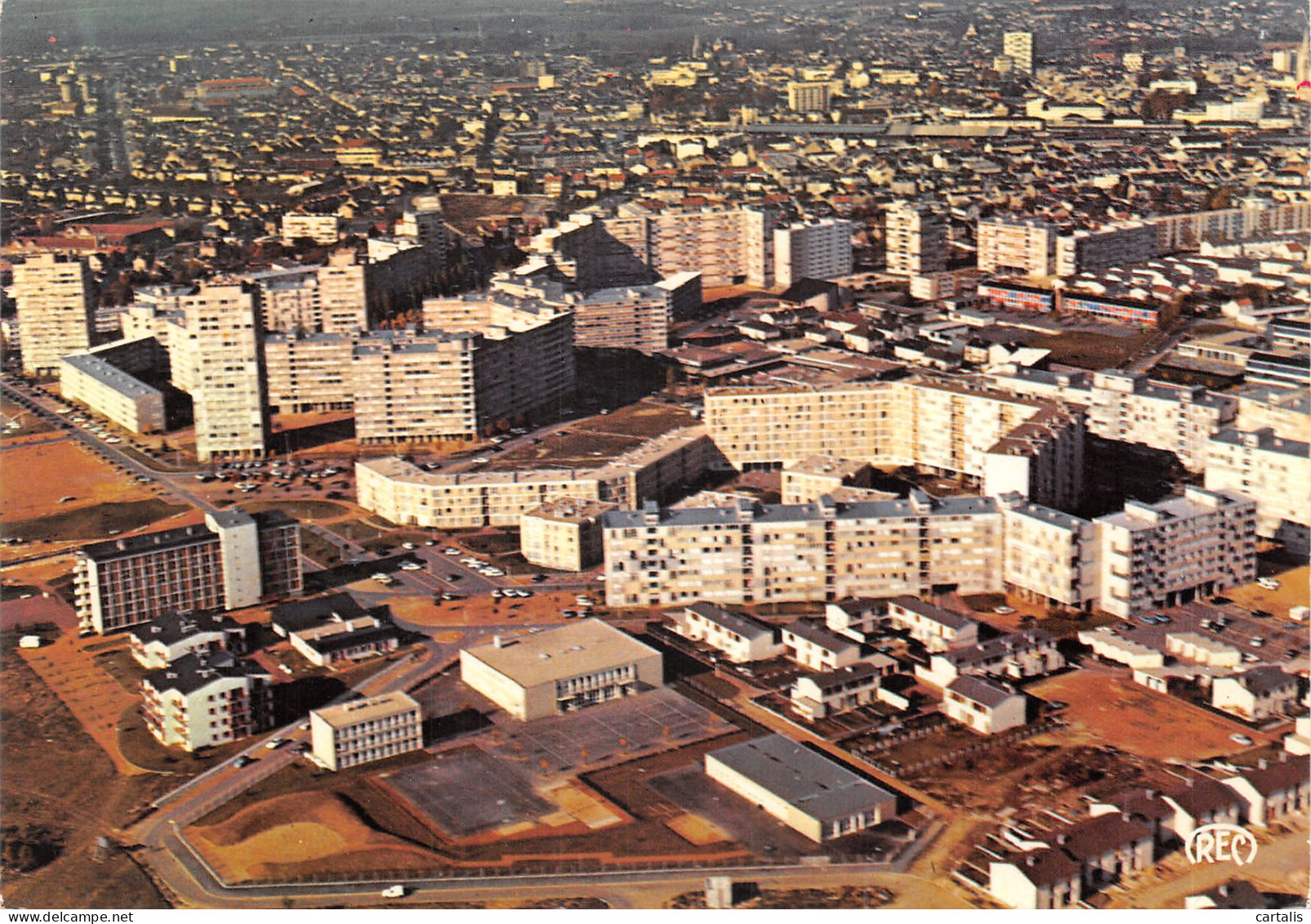 36-CHATEAUROUX-N 589-C/0295 - Chateauroux