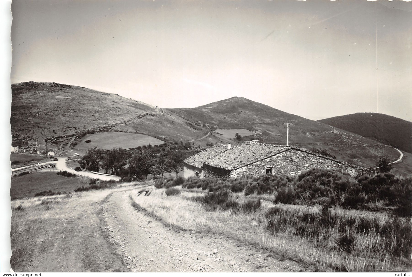 42-LE MONT PILAT-AUBERGE RUSTIQUE DU PLANIL-N 590-B/0193 - Autres & Non Classés