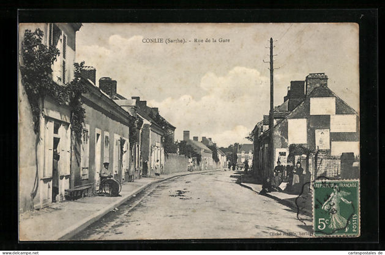 CPA Conlie, Rue De La Gare  - Conlie