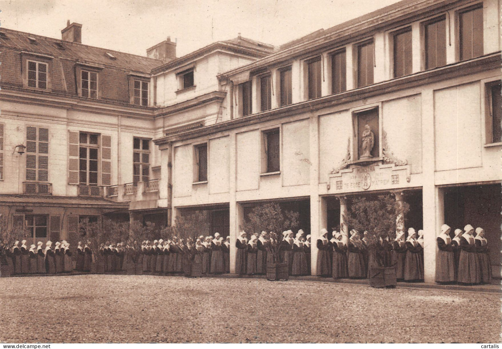 75-PARIS-XIII EME-FILLES DE LA CHARITE DE SAINT VINCENT DE PAUL-N 593-C/0139 - Distrito: 13