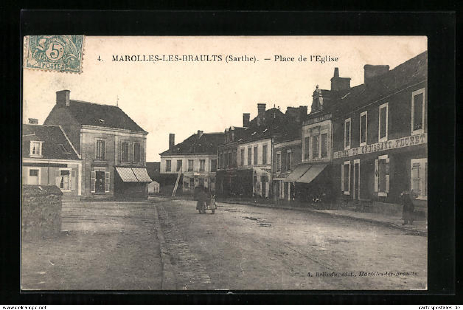 CPA Marolles-les-Braults, Place De L`Eglise  - Marolles-les-Braults