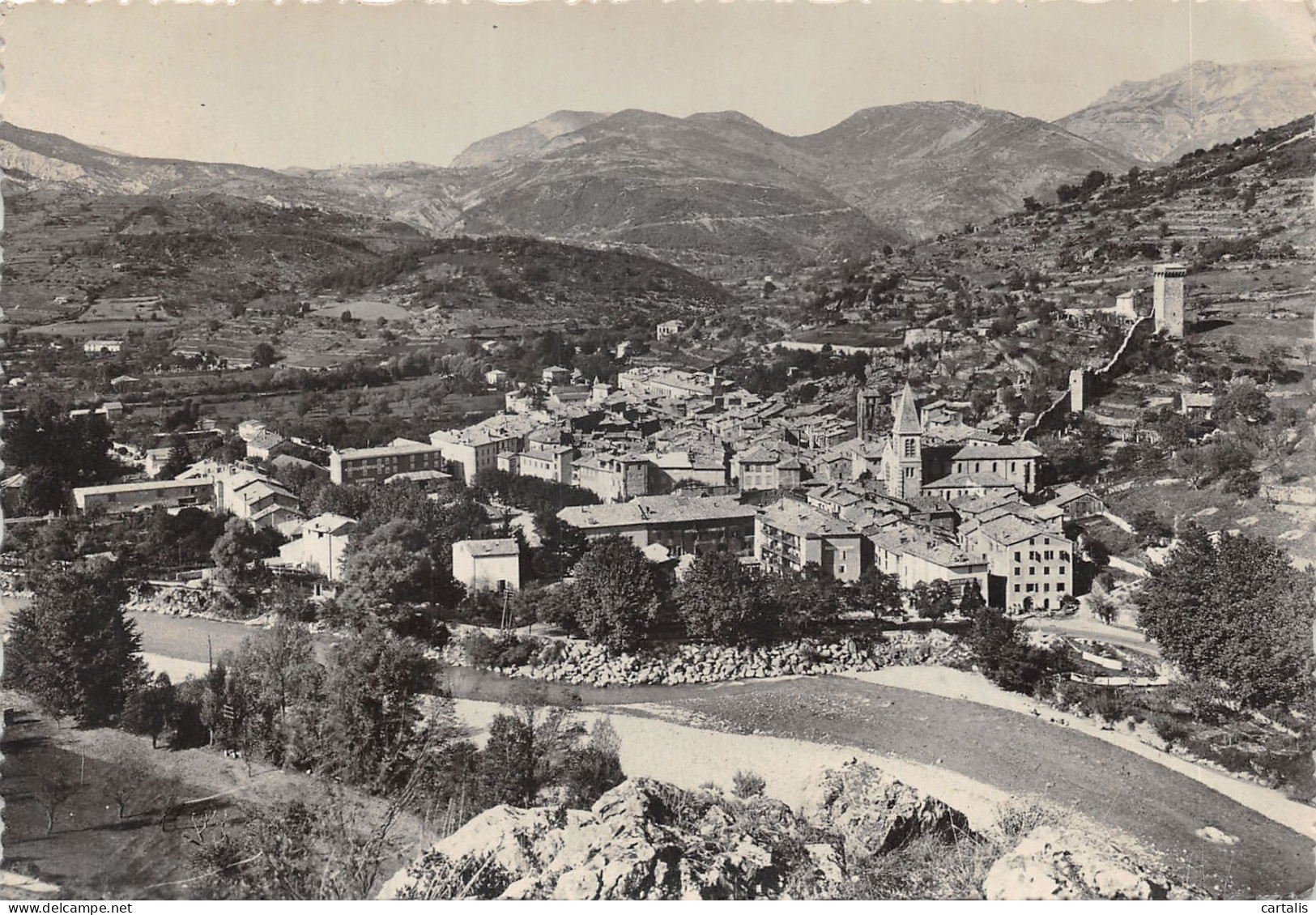 04-CASTELLANE-N 596-B/0013 - Castellane