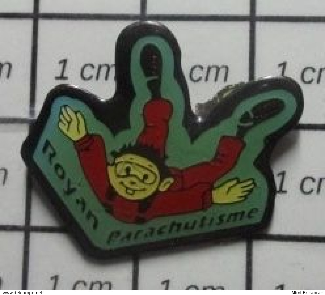 811B Pin's Pins / Rare Et De Belle Qualité !!! SPORTS / CLUB PARACHUTISME ROYAN - Paracadutismo