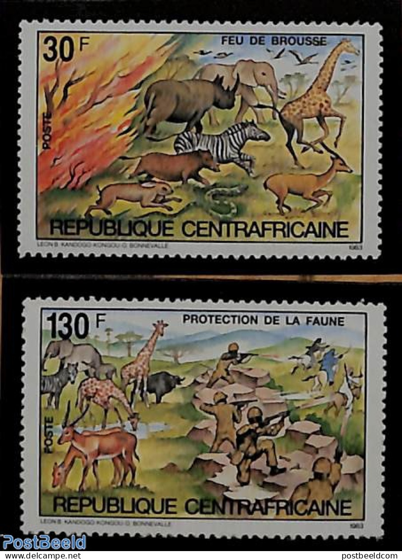Central Africa 1984 Nature Conservation 2v, Mint NH, Nature - Transport - Animals (others & Mixed) - Elephants - Rhino.. - Firemen