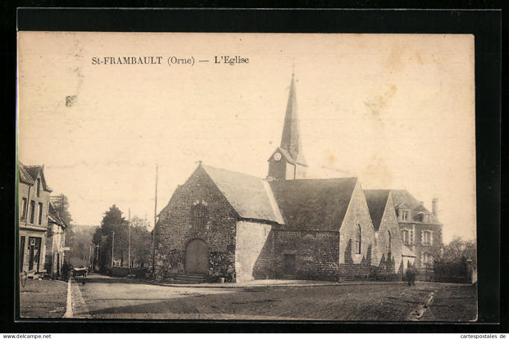 CPA St-Frambault, L`Eglise  - Other & Unclassified