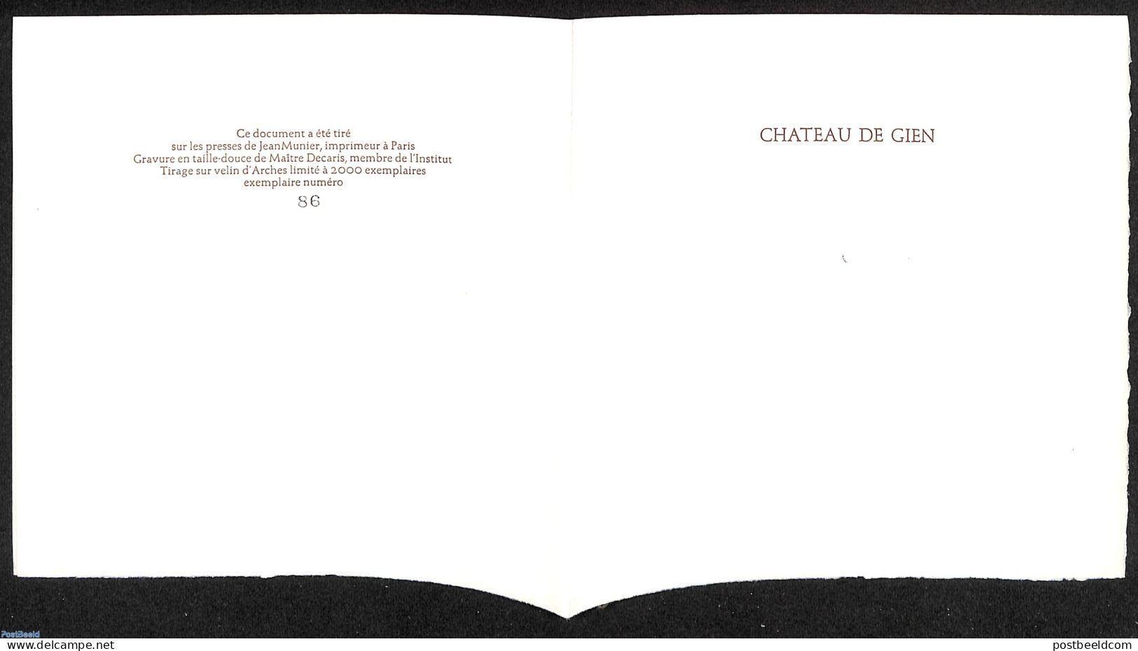 France 1973 Chateau De Gien, Special FDC Leaf On Handmade Paper With Decaris Gravure, Limited Ed., First Day Cover - Brieven En Documenten