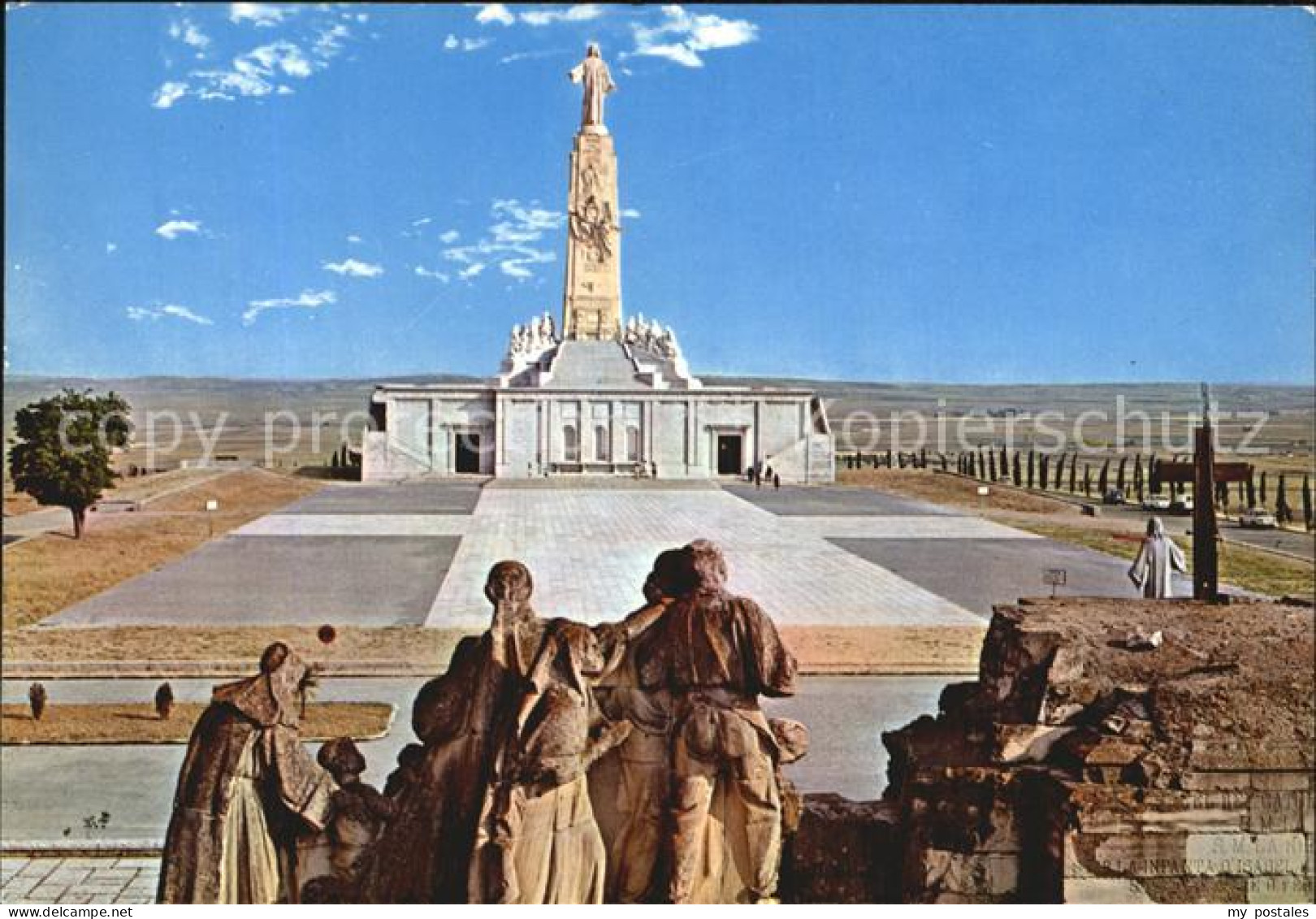 72514838 Madrid Spain Cerro De Los Angeles Monumentos Al Sagrado Corazon  - Autres & Non Classés