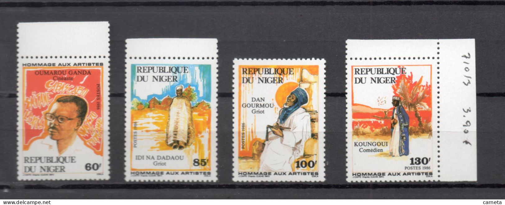 NIGER  N° 710 à 713    NEUFS SANS CHARNIERE  COTE 4.75€     CINEMA ARTISTE - Niger (1960-...)