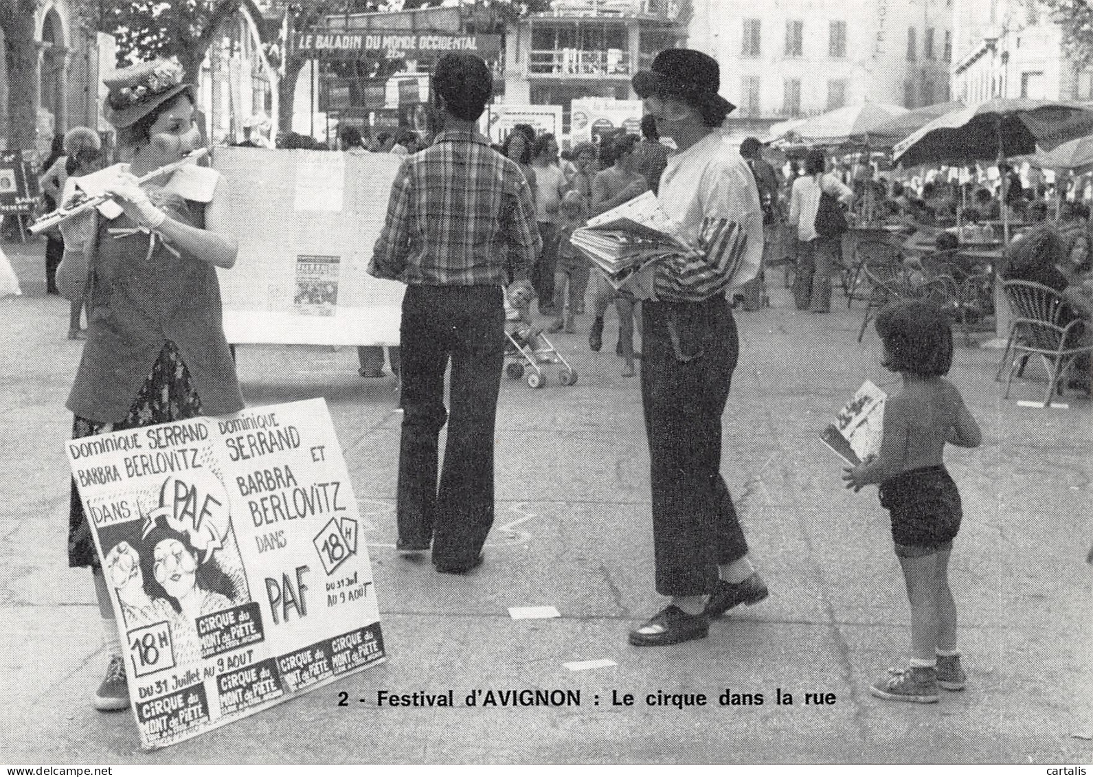 84-AVIGNON-LE FESTIVAL-N 604-D/0107 - Avignon