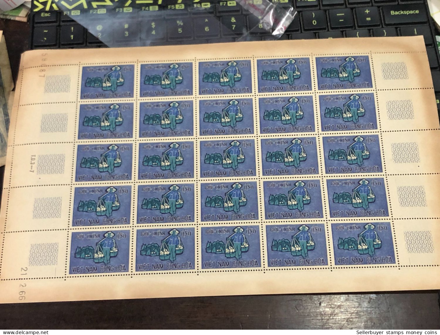 Vietnam South Sheet Stamps Before 1975(0$50 La Vie Du Peuple 1967) 1 Pcs25 Stamps Quality Good - Vietnam