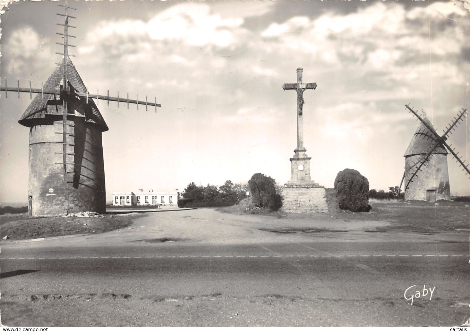 85-LES HERBIERS-LE MONT DES ALOUETTES-N 605-D/0133 - Les Herbiers