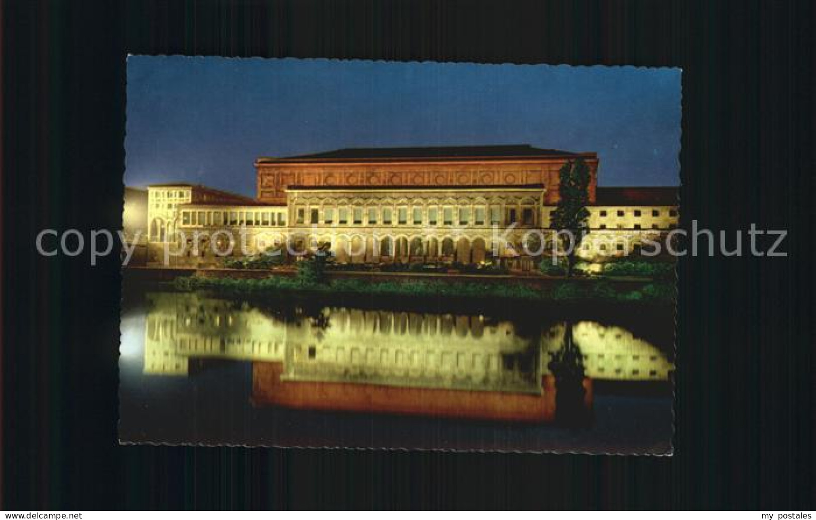 72511856 Muelheim Ruhr Stadthalle Beleuchtet Muelheim - Muelheim A. D. Ruhr