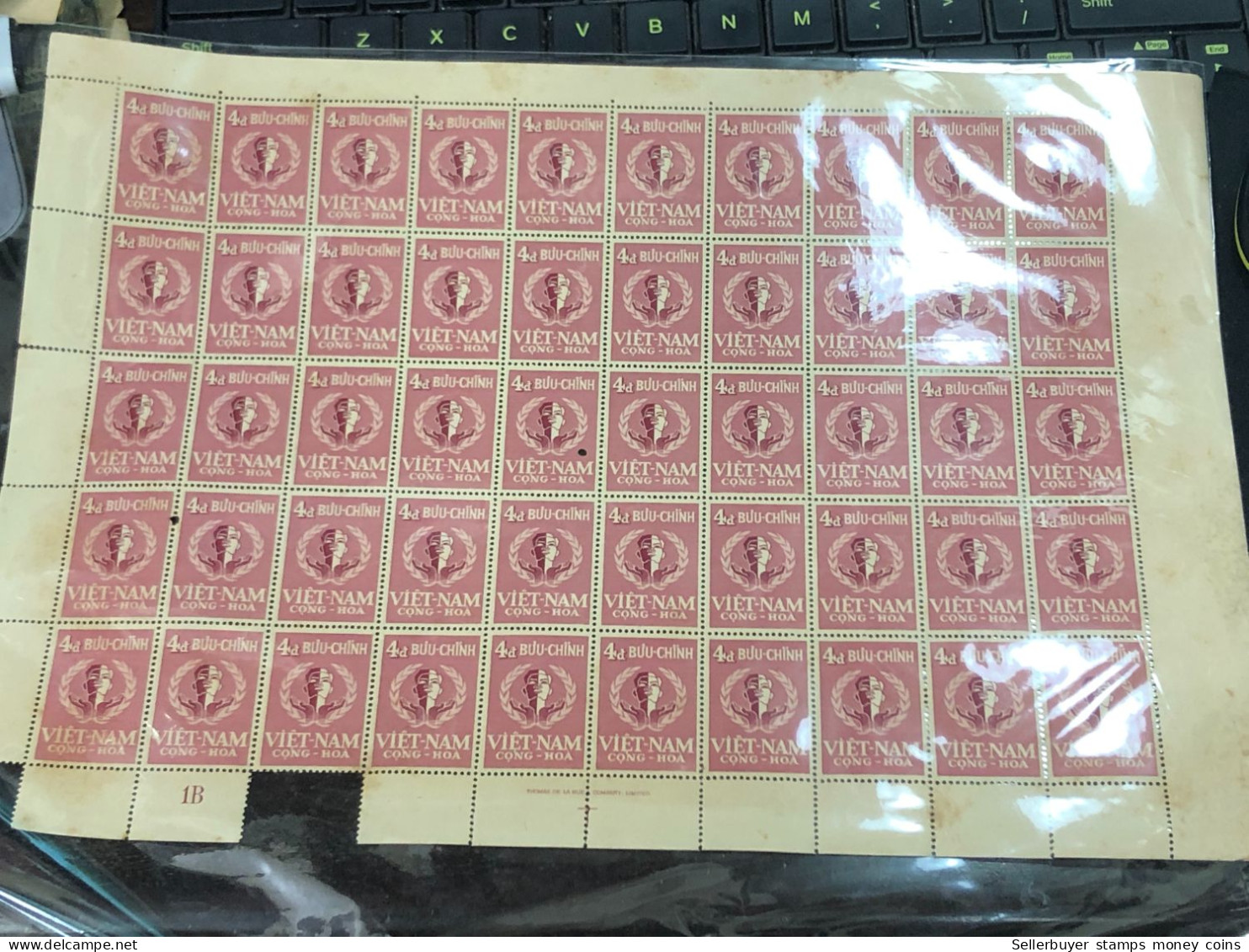Vietnam South Sheet Stamps Before 1975(4$ Personne Humaine 1958) 1 Pcs 50 Stamps Quality Good - Viêt-Nam