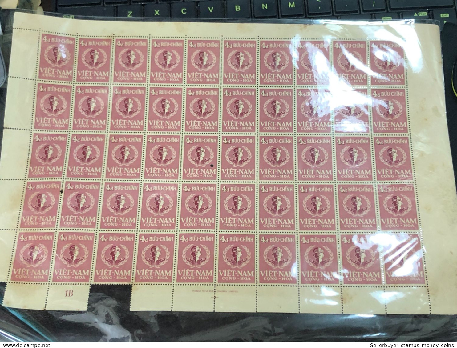 Vietnam South Sheet Stamps Before 1975(4$ Personne Humaine 1958) 1 Pcs 50 Stamps Quality Good - Viêt-Nam