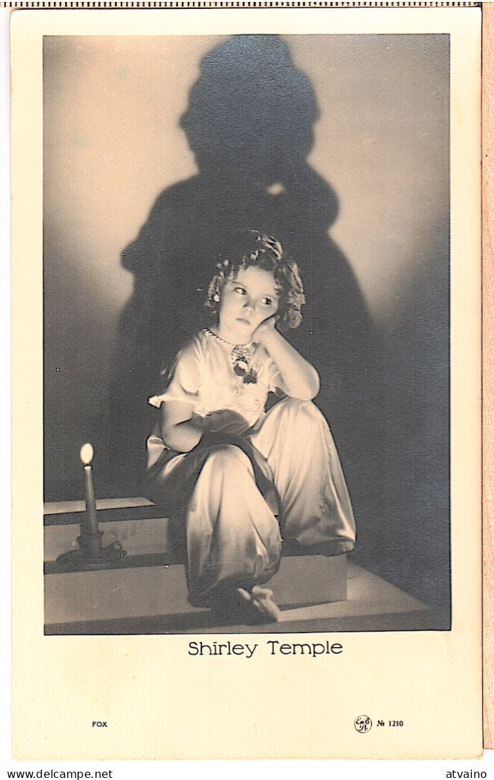 Shirley Temple Original Latvian Edition Postcard 1930s - Acteurs