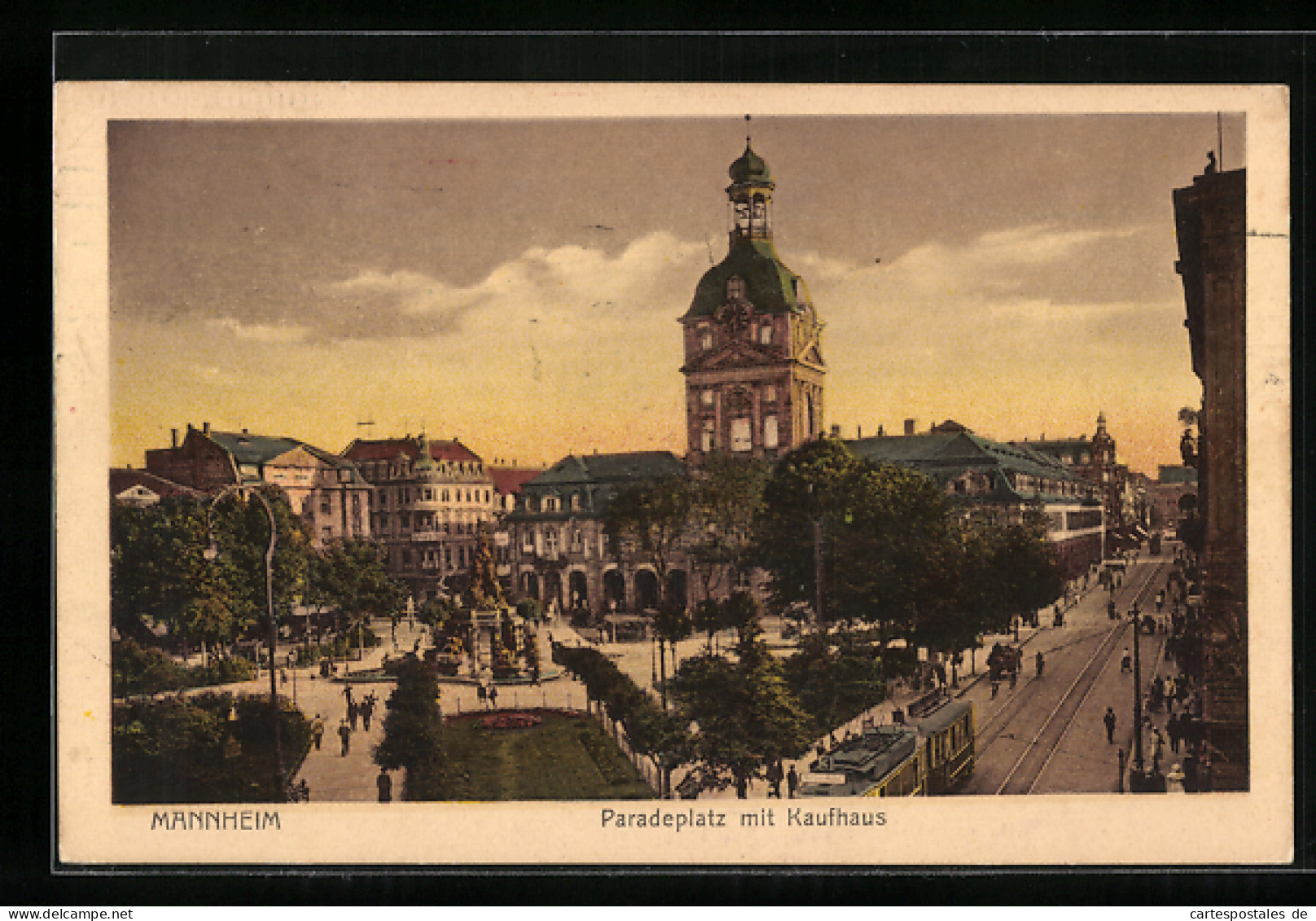 AK Mannheim, Paradeplatz Mit Kaufhaus Und Strassenbahn  - Tramways
