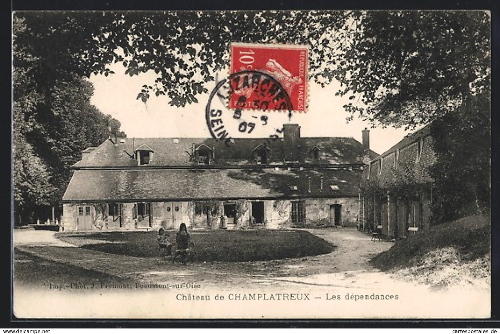 CPA Champlatreux, Chateat, Les Dépendances  - Other & Unclassified