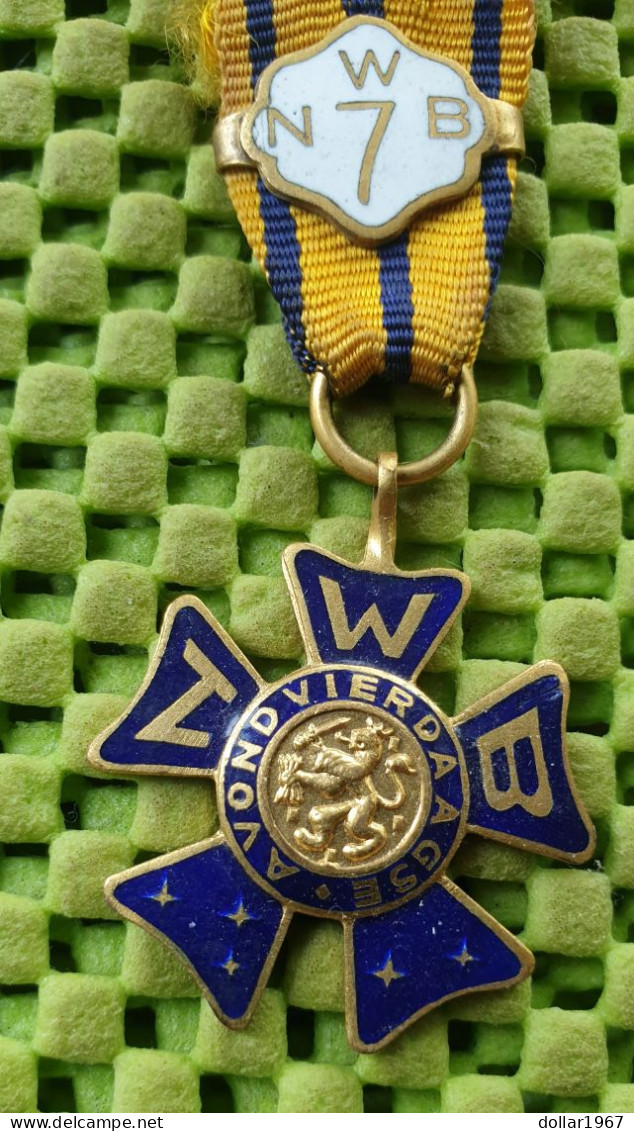 Medaile   :  Avondvierdaagse 5 NWB Met Emaille + Nr7  -  Original Foto  !!  Medallion  Dutch . - Autres & Non Classés