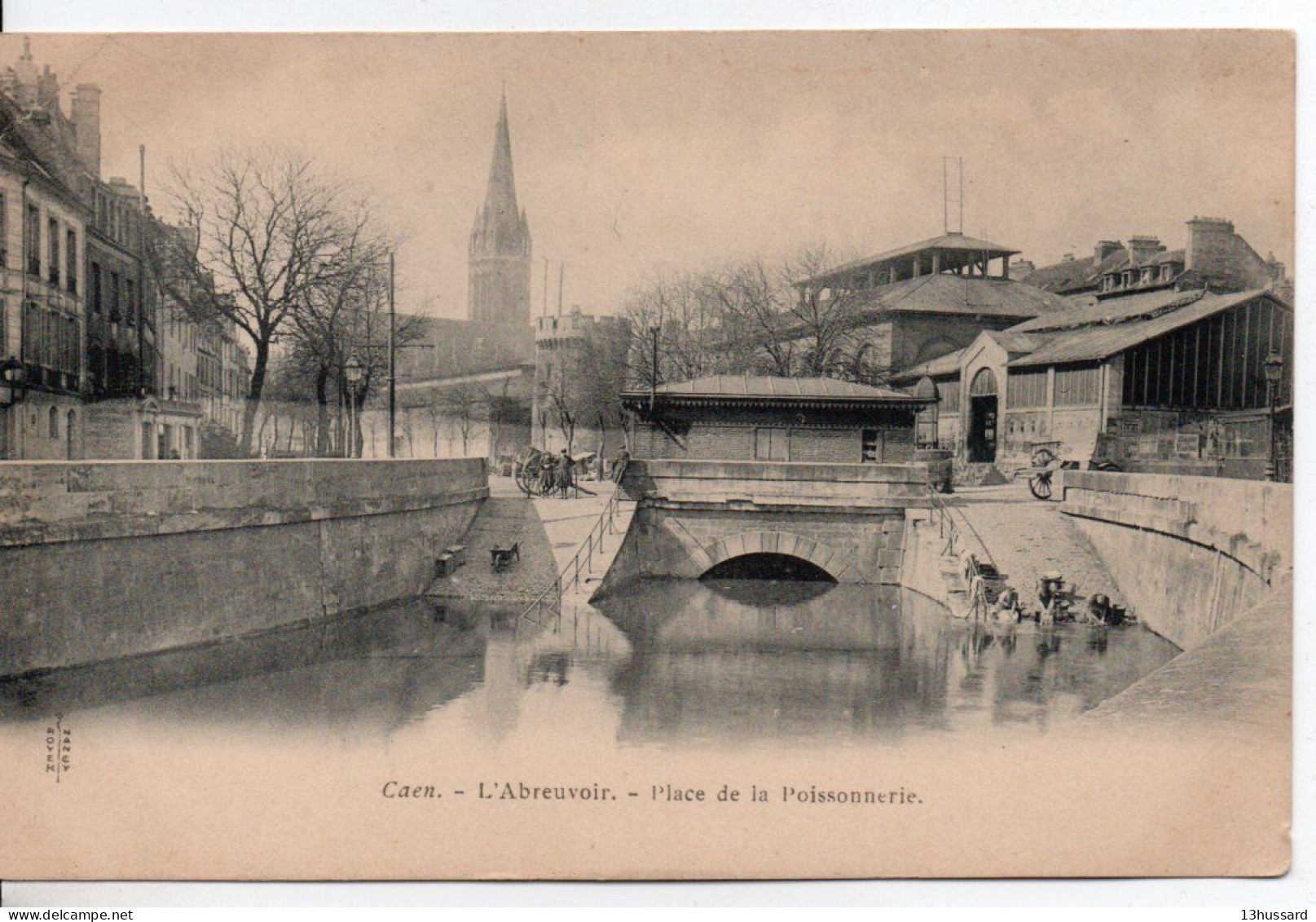 Carte Postale Ancienne Caen - L'Abreuvoir. Place De La Poissonnerie - Caen