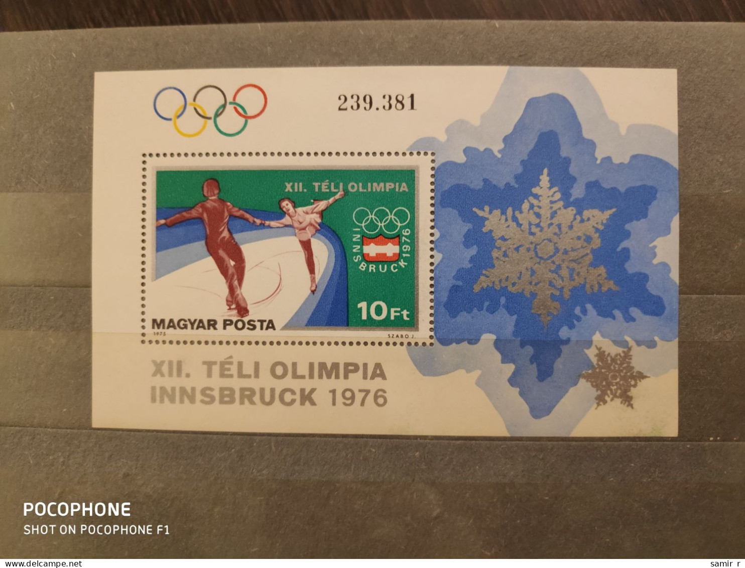 1975	Hungary	Sport Figure Skating 10 - Neufs