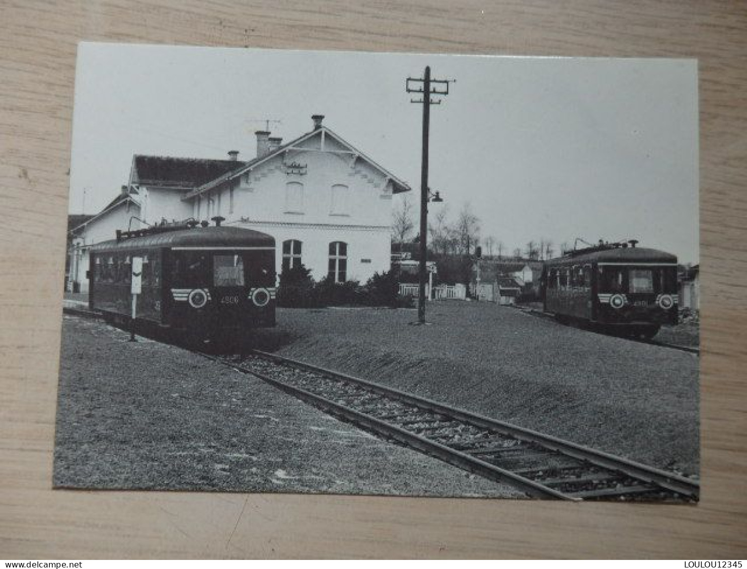 S.N.C.B. - Waismes - Train / Autorails Brossel T 49- Ex 553 -05.Avril 1977 - Photo Carte: Jacques Larock - 2 Scans - Bahnhöfe Mit Zügen