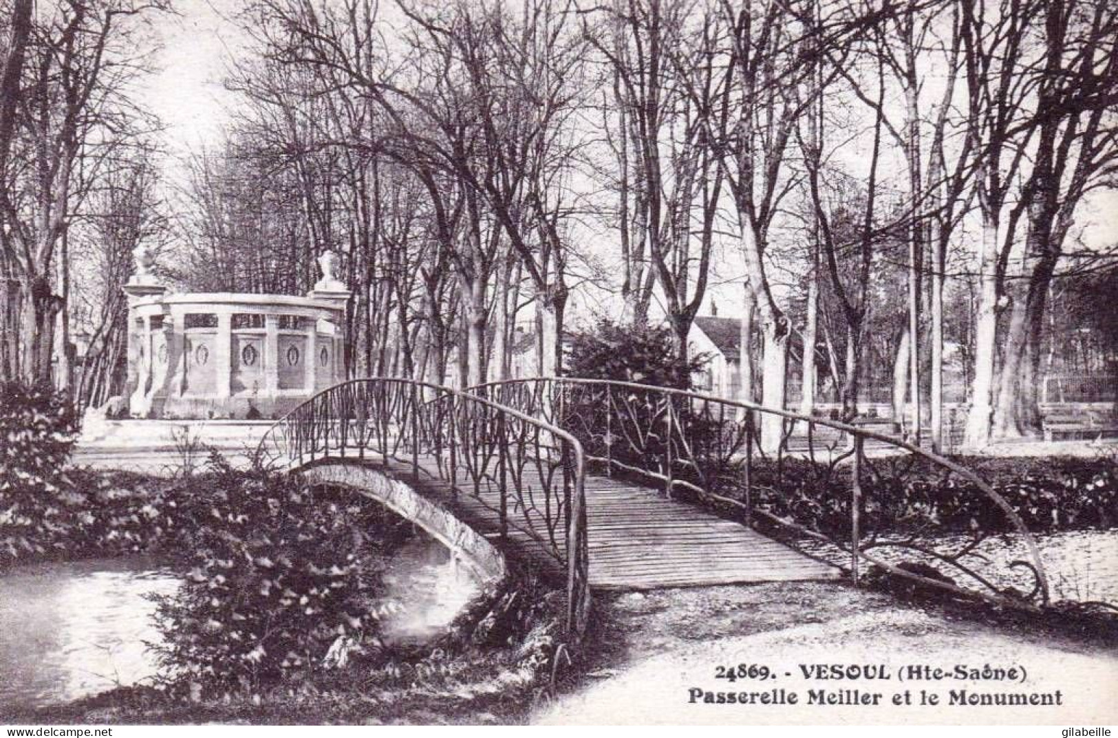 70 - Haute Saone -  VESOUL - Passerelle Meiller Et Le Monument - Vesoul