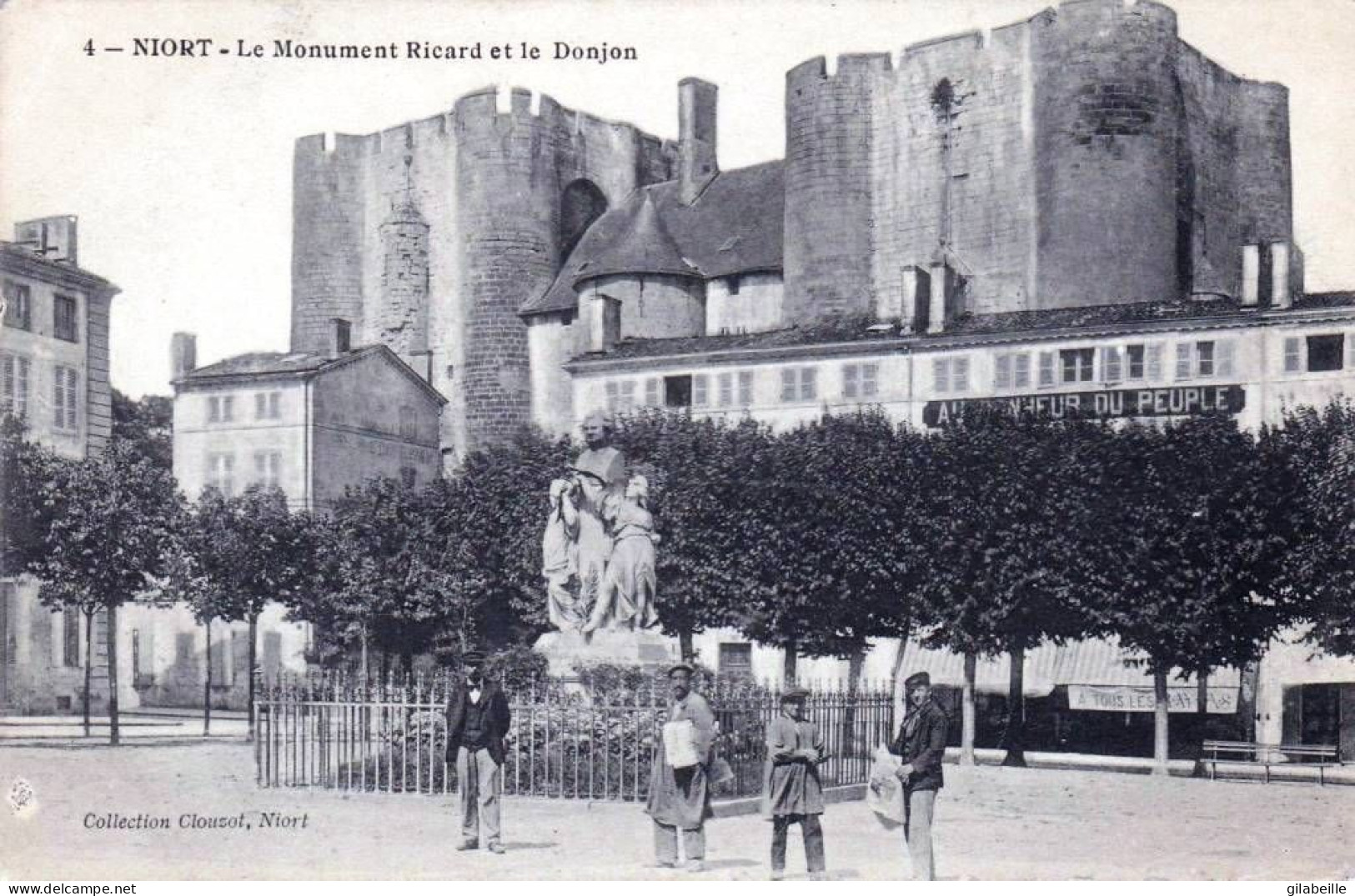 79 - Deux Sevres -  NIORT -   Le Chateau Et Le Monument Ricard - Niort